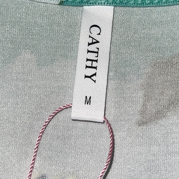 NWT CATHY’S 2024 Summer FLORAL BLOUSE SIGNATURE SOFT VISCOSE Sz. MD - Picture 14 of 17